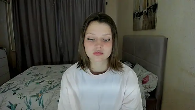 Snapshot of SoniNesti chatting on 10-07-25, 02:29 SoniNesti online show from 10-07-25, 02:29