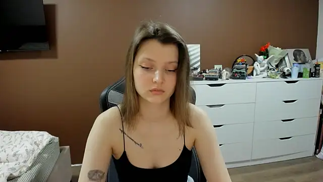 SoniNesti online show from 04-04-26, 02:45