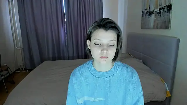Snapshot of SoniNesti chatting on 02-25-25, 11:43 SoniNesti online show from 02-25-25, 11:43