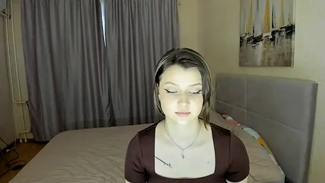 Snapshot of SoniNesti chatting on 03-18-25, 02:06 SoniNesti online show from 03-18-25, 02:06