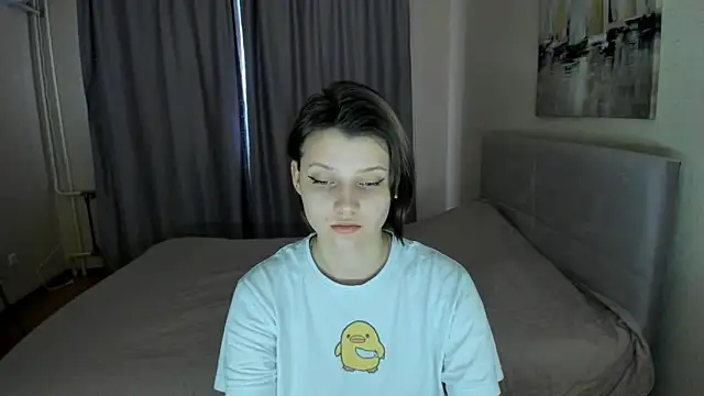 Snapshot of SoniNesti chatting on 02-28-25, 12:31 SoniNesti online show from 02-28-25, 12:31