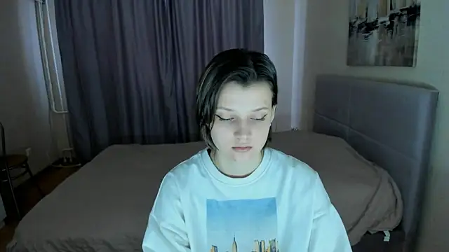 Snapshot of SoniNesti chatting on 02-22-25, 11:13 SoniNesti online show from 02-22-25, 11:13