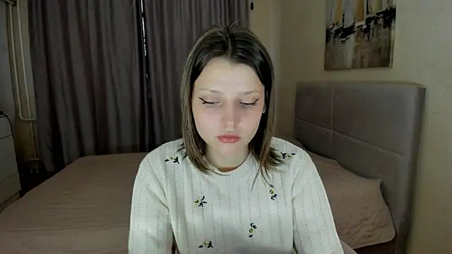 Snapshot of SoniNesti chatting on 10-11-25, 02:18 SoniNesti online show from 10-11-25, 02:18
