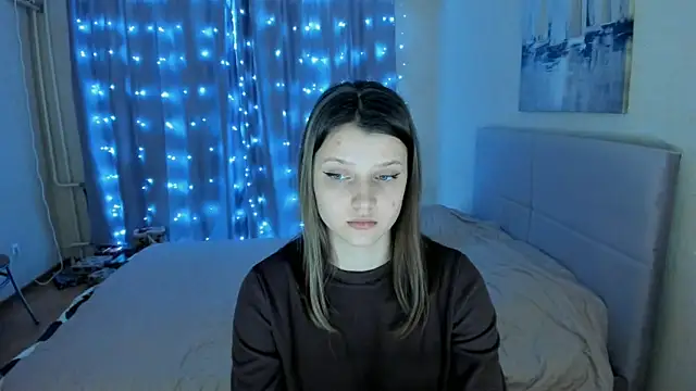 Snapshot of SoniNesti chatting on 02-07-25, 03:08 SoniNesti online show from 02-07-25, 03:08