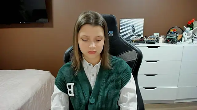 SoniNesti online show from 03-14-26, 02:23