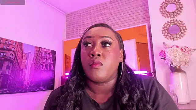 ShaniaBrownn online show from 03-08-26, 07:28