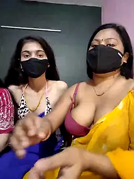 cutee  crazy online show from 03-10-26, 02:10