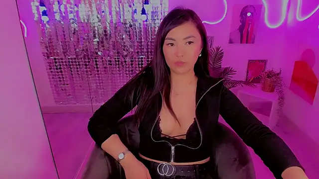 Snapshot of JasmineMagical chatting on 01-29-25, 08:51 JasmineMagical online show from 01-29-25, 08:51