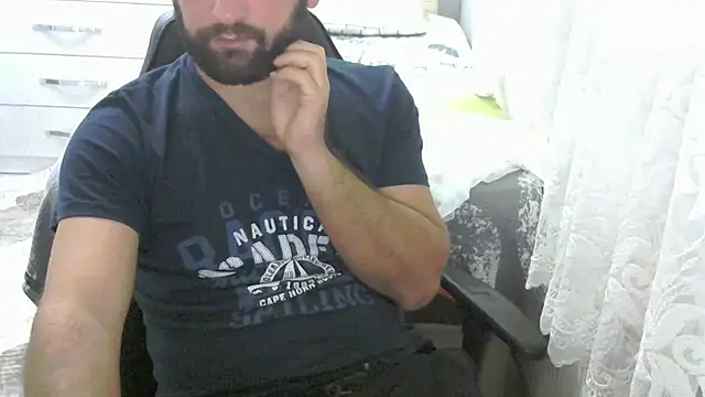 Snapshot of crazybaby5461 chatting on 09-30-25, 09:21 crazybaby5461 online show from 09-30-25, 09:21