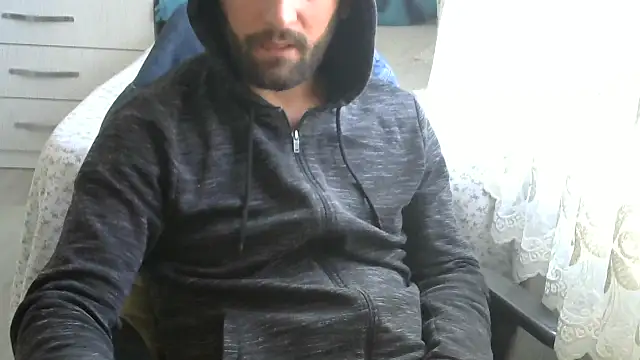 Snapshot of crazybaby5461 chatting on 11-24-25, 09:20 crazybaby5461 online show from 11-24-25, 09:20