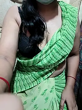 Snapshot of sangeetha4bide chatting on 09-27-25, 04:57 sangeetha4bide online show from 09-27-25, 04:57