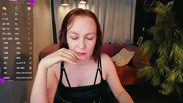 Snapshot of NikaGentle chatting on 06-16-26, 06:13 NikaGentle online show from 06-16-26, 06:13