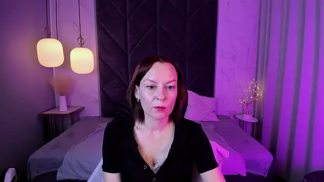 NikaGentle online show from 10-19-25, 05:32