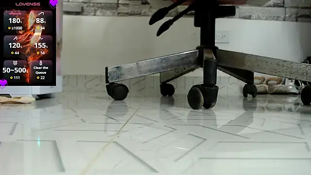 hot-timefun online show from 03-09-26, 01:47