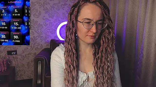 AgnesGraham online show from 12-14-25, 08:03