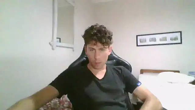 Snapshot of saint_not chatting on 03-18-25, 01:57 saint not online show from 03-18-25, 01:57