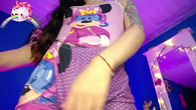 Snapshot of Lunahoney1 chatting on 03-06-25, 07:43 Lunahoney1 online show from 03-06-25, 07:43