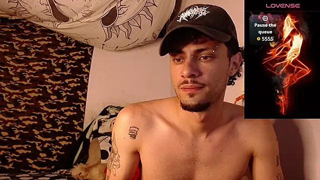 Apolo S online show from 12-22-25, 10:37