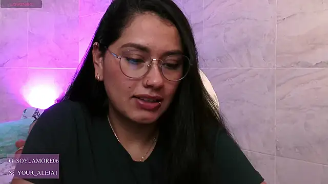 LauraRuiz1 online show from 06-08-26, 09:26