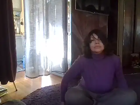 Baby-Matilda online show from 01-12-26, 11:39