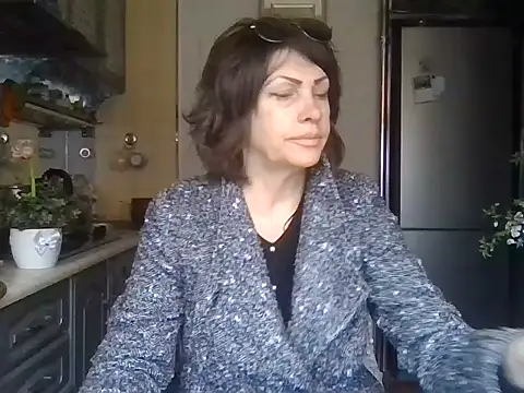 Baby-Matilda online show from 04-08-26, 10:17