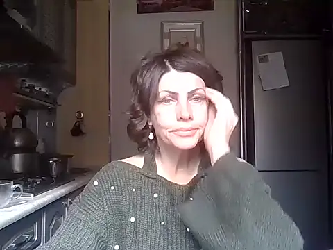 Snapshot of Baby-Matilda chatting on 10-26-25, 09:10 Baby-Matilda online show from 10-26-25, 09:10