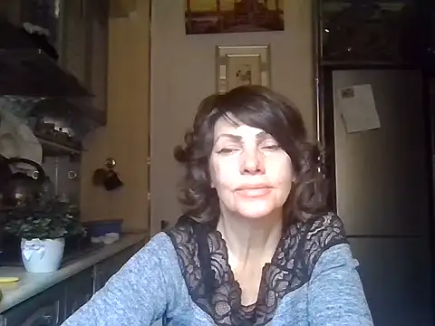 Baby-Matilda online show from 11-24-25, 11:32