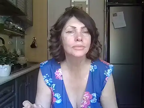 Snapshot of Baby-Matilda chatting on 09-14-25, 08:15 Baby-Matilda online show from 09-14-25, 08:15