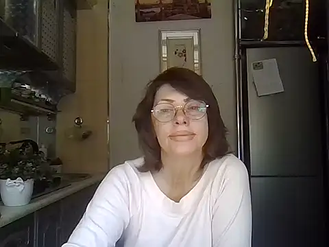 Snapshot of Baby-Matilda chatting on 09-21-25, 08:19 Baby-Matilda online show from 09-21-25, 08:19