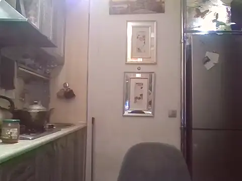 Snapshot of Baby-Matilda chatting on 03-03-25, 04:58 Baby-Matilda online show from 03-03-25, 04:58