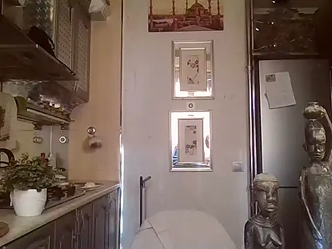 Baby-Matilda online show from 01-09-26, 10:11