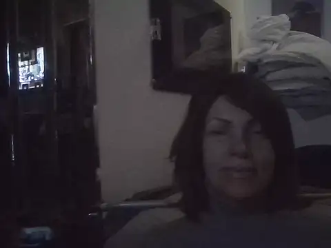Snapshot of Baby-Matilda chatting on 02-19-25, 07:26 Baby-Matilda online show from 02-19-25, 07:26