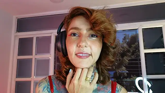 Evangelyne 1 online show from 09-24-25, 03:51