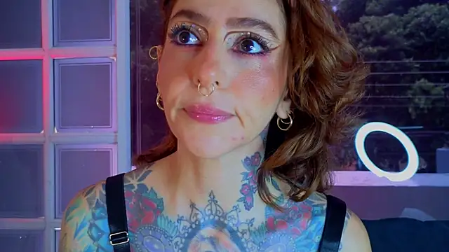 Evangelyne 1 online show from 09-18-25, 03:59