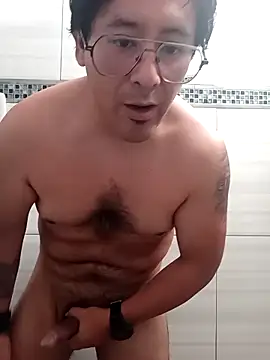 Snapshot of Yimicito chatting on 02-24-26, 04:19 Yimicito online show from 02-24-26, 04:19