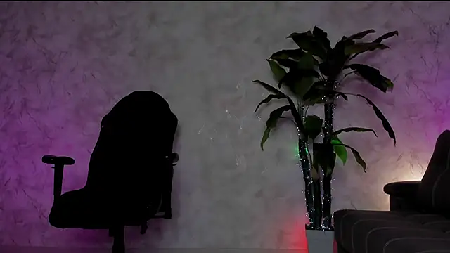 Emma7 online show from 02-20-26, 06:19