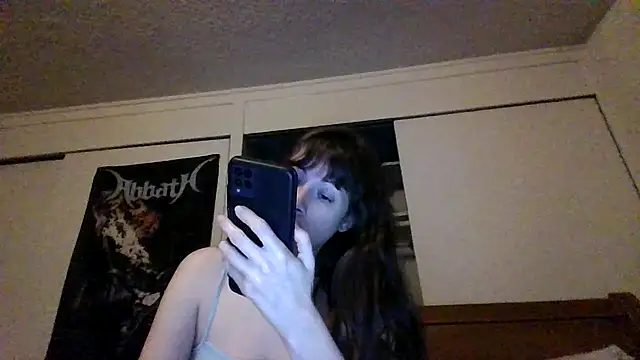 Snapshot of petitedoll29 chatting on 12-07-24, 04:26 petitedoll29 online show from 12-07-24, 04:26