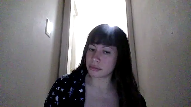 Snapshot of petitedoll29 chatting on 10-27-25, 11:27 petitedoll29 online show from 10-27-25, 11:27