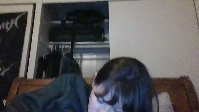 Snapshot of petitedoll29 chatting on 12-03-24, 03:15 petitedoll29 online show from 12-03-24, 03:15