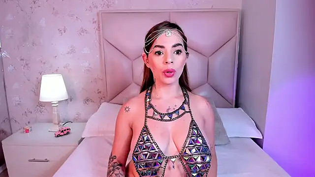 ambar sullivan online show from 10-29-25, 11:42