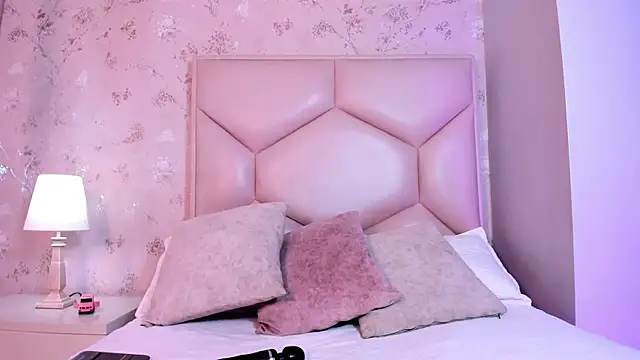 ambar sullivan online show from 12-17-25, 11:26