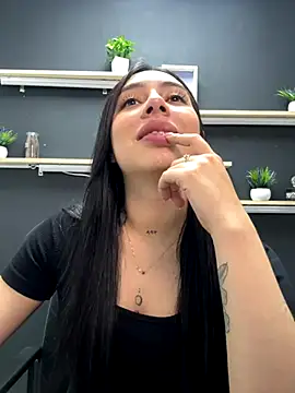 isabella jade online show from 12-01-25, 08:53