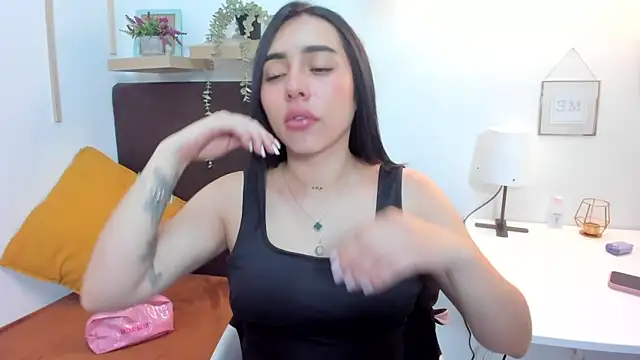 isabella jade online show from 03-22-25, 05:20