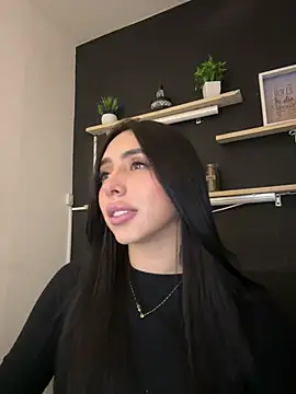 Snapshot of isabella_jade chatting on 02-19-26, 10:29 isabella jade online show from 02-19-26, 10:29