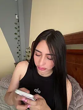 isabella jade online show from 10-21-25, 01:21