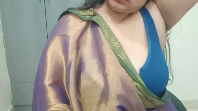 Snapshot of yoursnishaa chatting on 06-06-26, 11:26 yoursnishaa online show from 06-06-26, 11:26