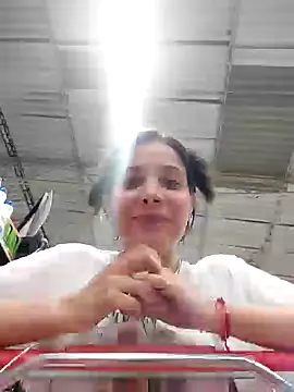 Snapshot of miaeyes chatting on 12-11-24, 07:46 miaeyes online show from 12-11-24, 07:46