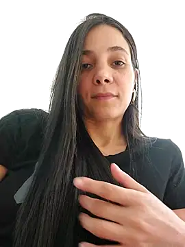 Snapshot of miaeyes chatting on 11-11-25, 06:47 miaeyes online show from 11-11-25, 06:47