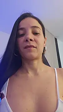 Snapshot of miaeyes chatting on 11-06-25, 03:27 miaeyes online show from 11-06-25, 03:27