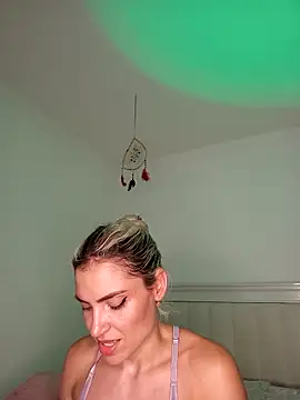 ASHLEY BLAIR online show from 09-18-25, 09:29